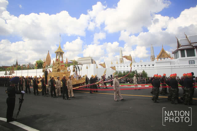 (ภาพชุด) ซ้อมริ้วขบวนพระบรมราชอิสริยยศ