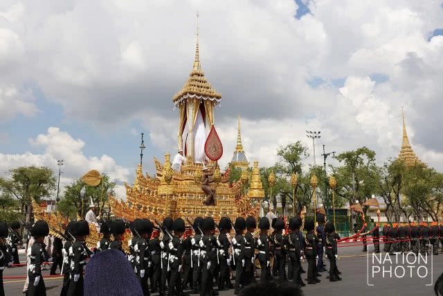 (ภาพชุด) ซ้อมใหญ่เสมือนจริงครั้งสุดท้ายริ้วขบวนพระบรมราชอิสริยยศเคลื่อนพระบรมศพ รัชกาลที่ 9