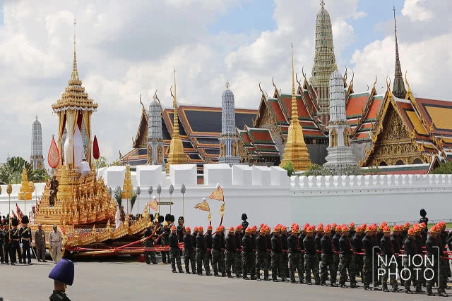 (ภาพชุด) ซ้อมใหญ่เสมือนจริงครั้งสุดท้ายริ้วขบวนพระบรมราชอิสริยยศเคลื่อนพระบรมศพ รัชกาลที่ 9