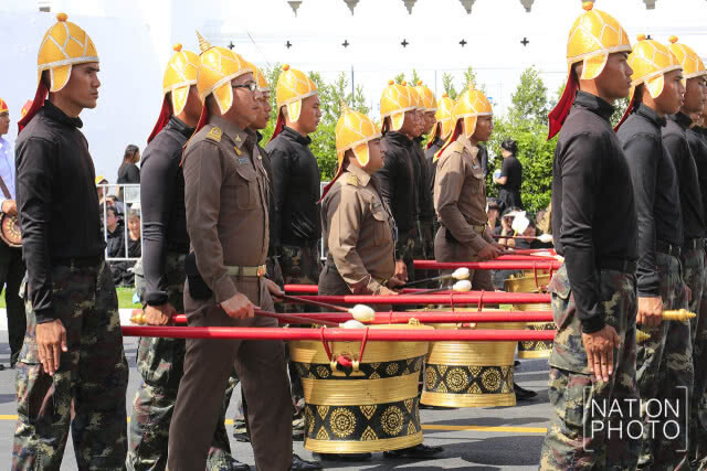 (ภาพชุด) ซ้อมริ้วขบวนพระบรมราชอิสริยยศ