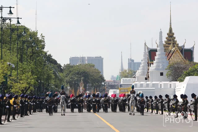 (ภาพชุด) ซ้อมใหญ่เสมือนจริงครั้งสุดท้ายริ้วขบวนพระบรมราชอิสริยยศเคลื่อนพระบรมศพ รัชกาลที่ 9