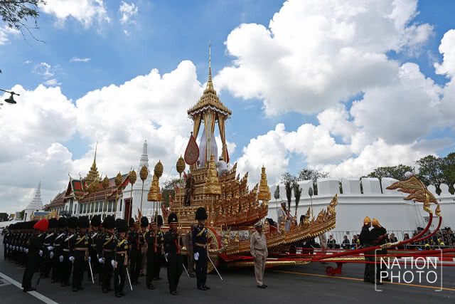 (ภาพชุด) ซ้อมริ้วขบวนพระบรมราชอิสริยยศ