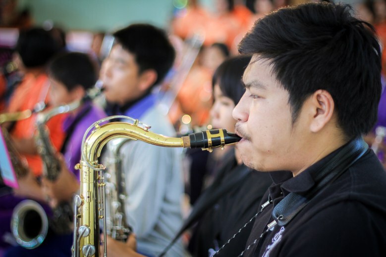 "ดนตรีเพื่อพ่อ" 5 รร.มัธยมสุโขทัย ร่วมแสดงดนตรีถวายพ่อหลวงร.9
