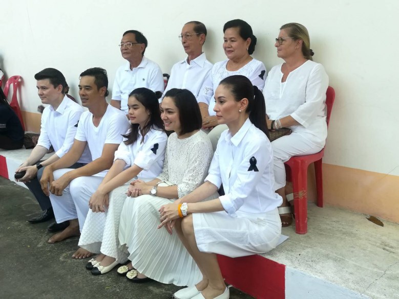 ร่วมอนุโมทนาบุญงานบวช "อ่ำ อัมรินทร์" สุดชื่นมื่น