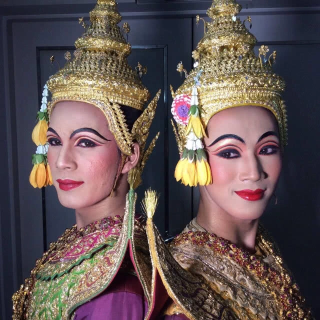 "ศิษย์เอ็มทีไอ" ร่วมใจแต่งหน้าโขนหน้าพระเมรุมาศ รัชกาลที่ ๙