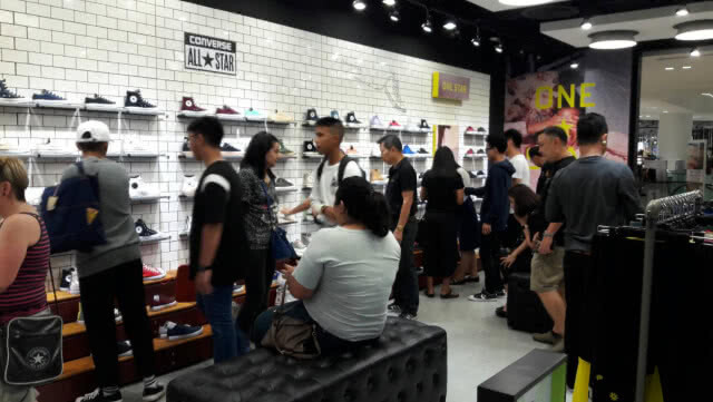 109 ปี กับ "ผ้าใบสุดคลาสสิค" Converse!