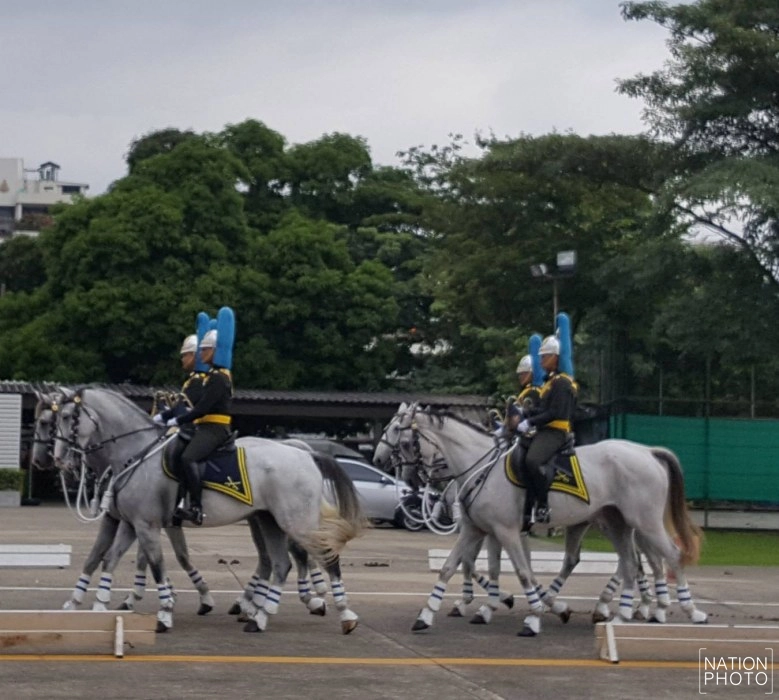 กว่าจะเป็น"กองทหารม้าเกียรติยศ"เชิญพระบรมราชสรีรางคาร