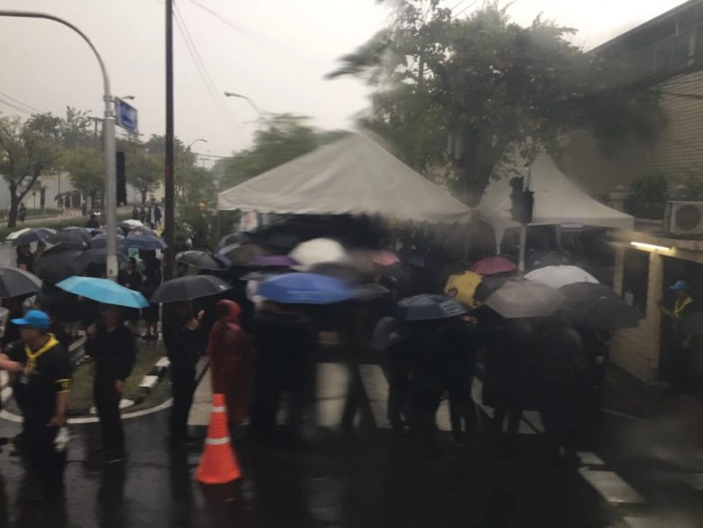 ฝนตกหนักรอบเกาะรัตนโกสินทร์