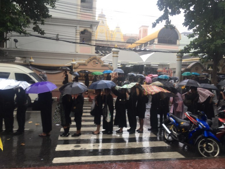 ฝนตกหนักรอบเกาะรัตนโกสินทร์