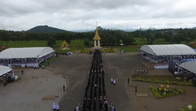 17 กลุ่มชาติพันธุ์ ร่วมพิธีวางดอกไม้จันทน์เชียงราย