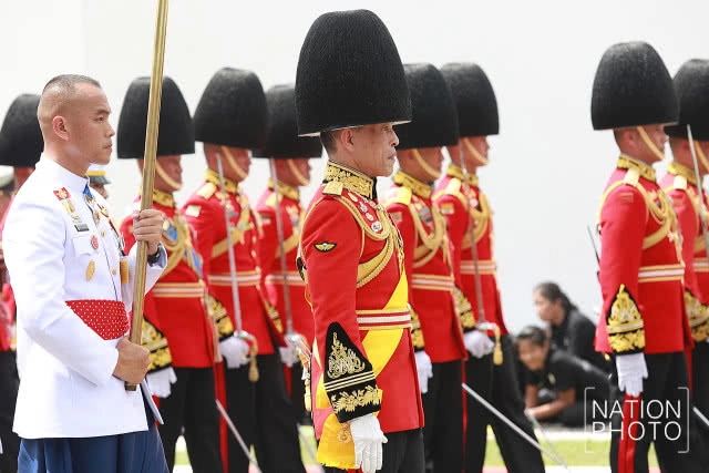 (ภาพชุด) ริ้วขบวนพระบรมราชอิสริยยศ พระราชพิธีถวายพระเพลิงพระบรมศพ