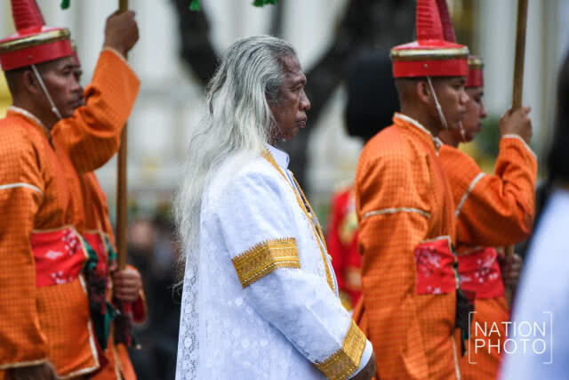 (ภาพชุด)ริ้วขบวนพระบรมราชอิสริยยศ ริ้วขบวนที่ 2