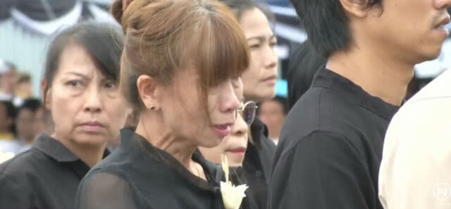 17 กลุ่มชาติพันธุ์ ร่วมพิธีวางดอกไม้จันทน์เชียงราย
