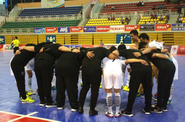 "ช้างศึกโต๊ะเล็ก" ถลุง"ติมอร์" 17-2 ลิ่วตัดเลือกศึกชิงแชมป์อาเซียน