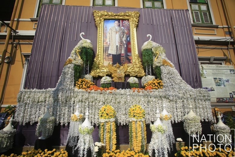 ภาพประวัติศาสตร์ พระบรมสาทิสลักษณ์ในหลวง ร.9 (ภาพชุด)