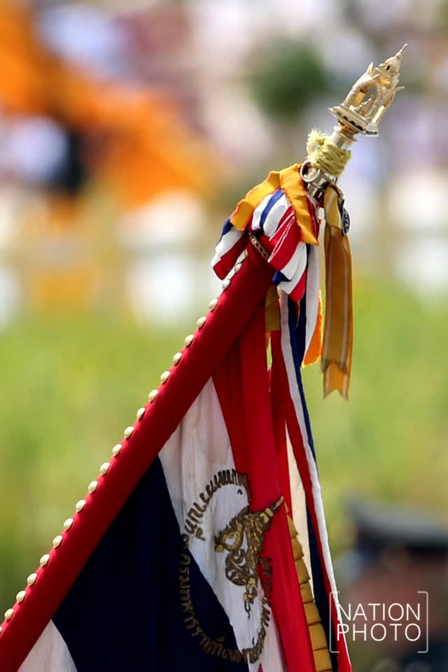 พระบารมีปกเกล้าปกเกศาทหารกล้า