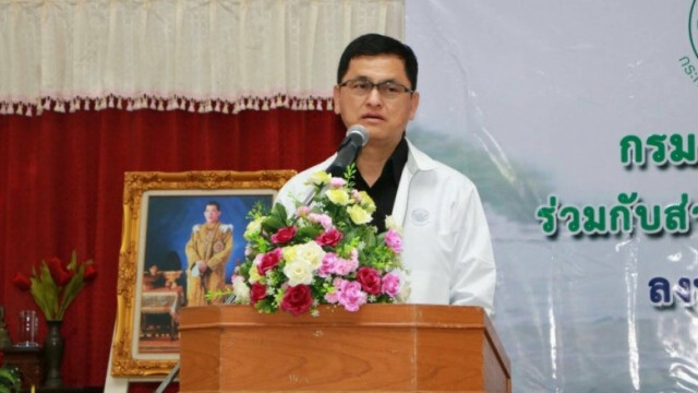 อธิบดีกรมชลฯ ลงพื้นที่ ติดตามสถานการณ์น้ำลุ่มเจ้าพระยา
