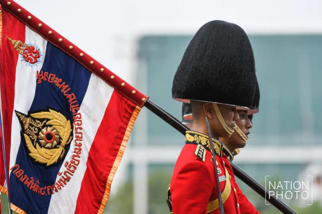 พระบารมีปกเกล้าปกเกศาทหารกล้า