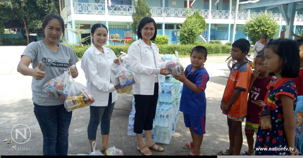 อาสา NP RIDER จ.ชลบุรี
ปันน้ำใจบรรเทาภัยน้ำท่วม ครอบครัวนักเรียนในอำเภอโนนสัง อาสา NP RIDER จ.ชลบุรี
ปันน้ำใจบรรเทาภัยน้ำท่วม ครอบครัวนักเรียนในอำเภอโนนสัง