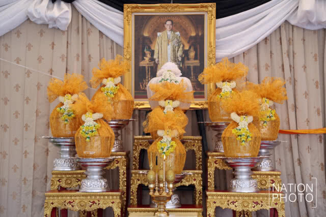 กทม. ทำพิธีบำเพ็ญกุศลเถ้าดอกไม้จันทน์จากพิธีถวายพระเพลิงพระบรมศพในหลวงร.9