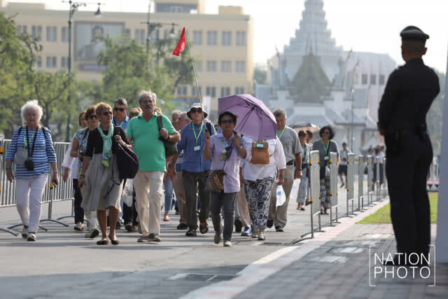 สำนักพระราชวังเปิดให้นทท.เข้าชม "วัดพระแก้ว" เป็นวันแรก