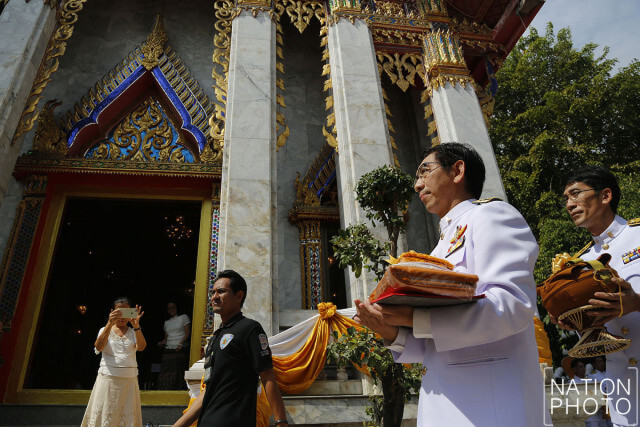 มธ. ร่วมถวายผ้าพระกฐินแรกของในหลวง ร.10