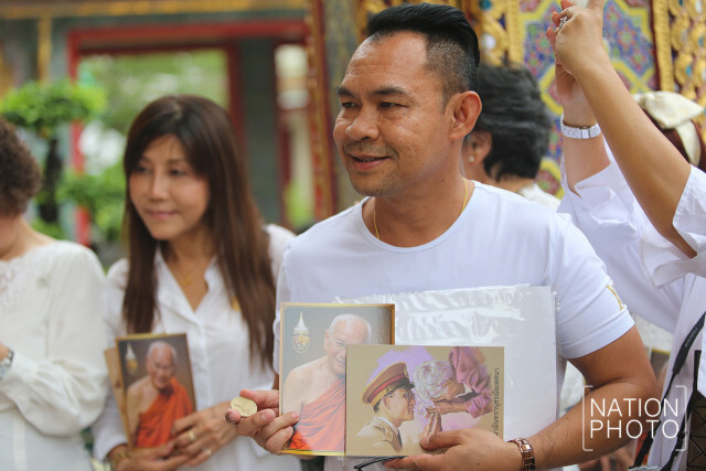 ปชช.เข้าสักการะพระประธานวัดราชบพิธ ที่บรรจุพระบรมราชสรีรางคาร ร.9 ไม่ขาดสาย