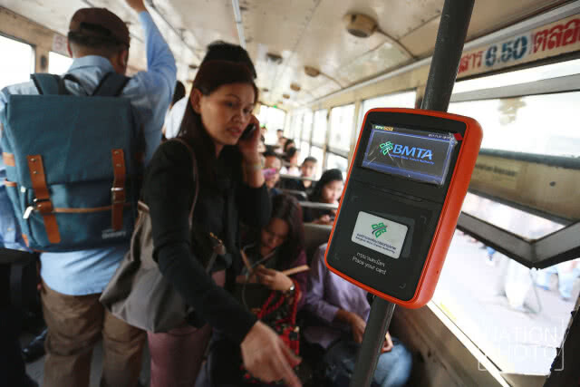 ขสมก.นำระบบ E-Ticket ใช้บนรถโดยสารธรรมดารองรับประชาชนผู้ถือบัตรสวัสดิการแห่งรัฐ
