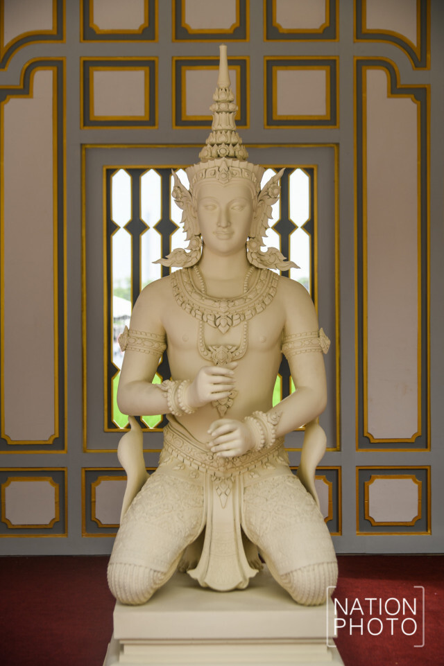 "นำสัมผัสพระเมรุมาศ" เปิดโอกาสให้คนพิการทางสายตาได้เรียนรู้แม้มองไม่เห็น