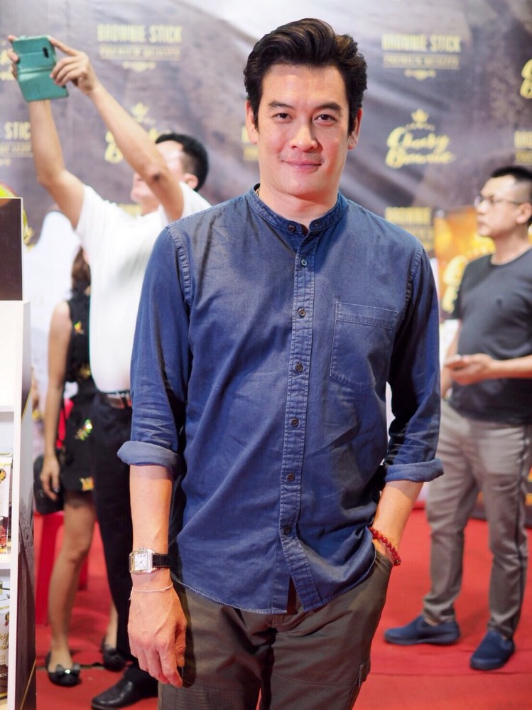 'ชาคริต'  เปิดใจข้ามประเทศกับการแต่งงานครั้งที่2
