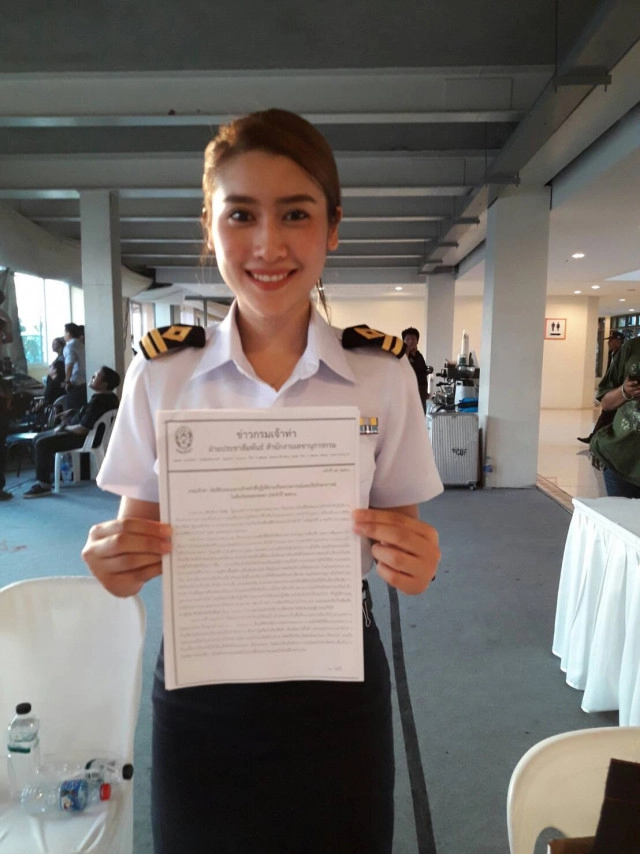 กรมเจ้าท่าปล่อยแถวเจ้าหน้าที่ปฎิบัติงานเรือตรวจการณ์และเรือรักษาการณ์ ในคืนวันลอยกระทง ประจำปี 2560