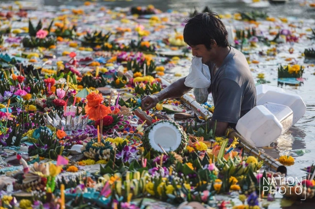 ควันหลงวันลอยกระทง : ความหวังของเด็กน้อย