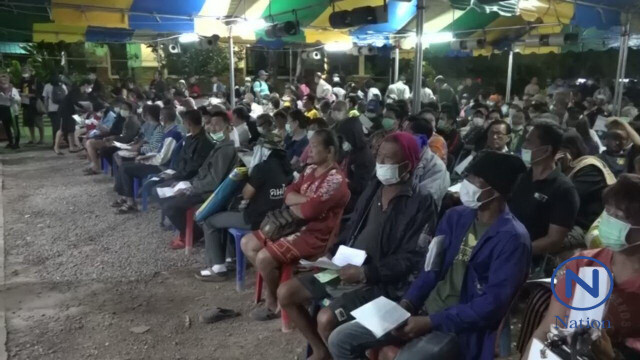 ความหวังสุดท้าย
โรคมะเร็ง
ผู้ป่วย-ญาติแห่รับยา"หมอแสง"