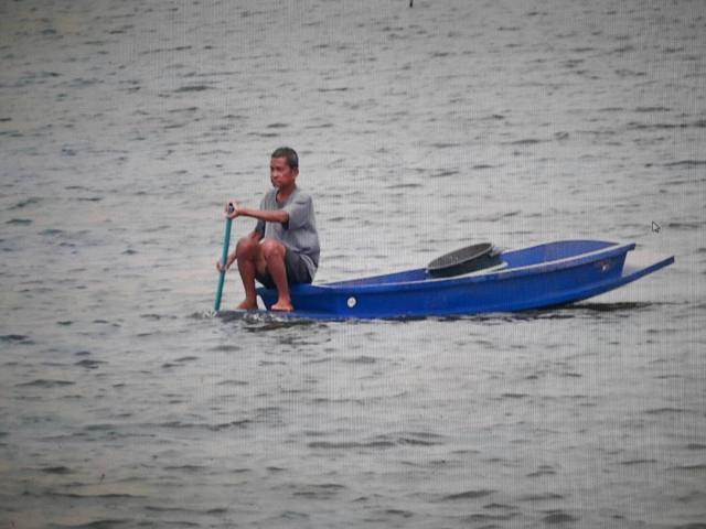 6 ตำบลใน อ.บางปะอิน ยังอ่วม น้ำท่วมขังนานนับเดือน  ส่งกลิ่นเน่าเหม็น