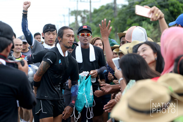 (ภาพชุด) ตูนวิ่ง ก้าวคนละก้าว วันที่ 9 
เตรียมเข้า อ.หัวไทร จ.นครศรีธรรมราช