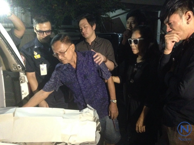 "โจ บอยสเก๊าท์"นักร้องชื่อดังหัวใจวายดับคาเวที!