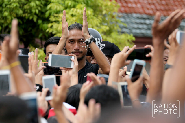 ตูน ซุปเปอร์ฟีเวอร์ ชาวนครฯครึ่งแสนแห่ต้อนรับ