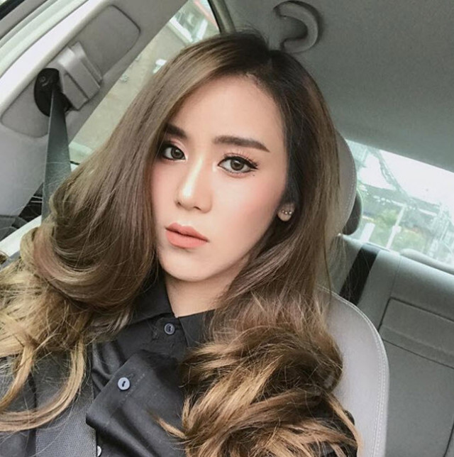 หน้ากากตุ๊กตา เปิดใจทุกความรู้สึก
"การเป็นนักร้อง... 
คิดว่าแค่เสียงดีคงจะพอ
แต่มันไม่ใช่..."