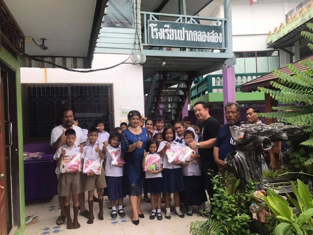 "โต นวนคร" สองล้อสายบุญ
ผมจะช่วยคนเหล่านี้จนกว่าผมจะหมดแรง 
เพียงบอกมา ผมจะลงไปช่วยทันที