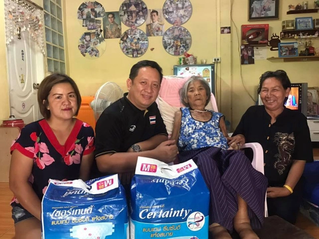 "โต นวนคร" สองล้อสายบุญ
ผมจะช่วยคนเหล่านี้จนกว่าผมจะหมดแรง 
เพียงบอกมา ผมจะลงไปช่วยทันที