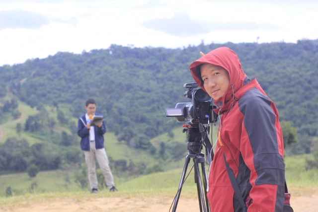 เบื้องหลังทำข่าว "กระทิง" เขาแผงม้า กับความงามของผืนป่า "ดงพญาไฟ"