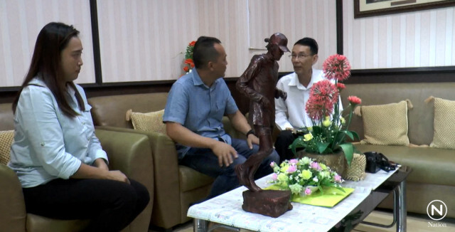 ศิลปินหนุ่มโคราช ปั้นหุ่น "พี่ตูน" ราวกับมีชีวิต
