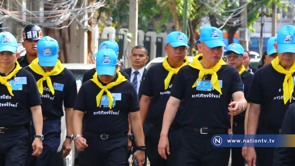 ปลัดฯ กลาโหม นำทีมจิตอาสา 600 คน ปรับปรุงทำความสะอาดชุมชน ปลัดฯ กลาโหม นำทีมจิตอาสา 600 คน ปรับปรุงทำความสะอาดชุมชน