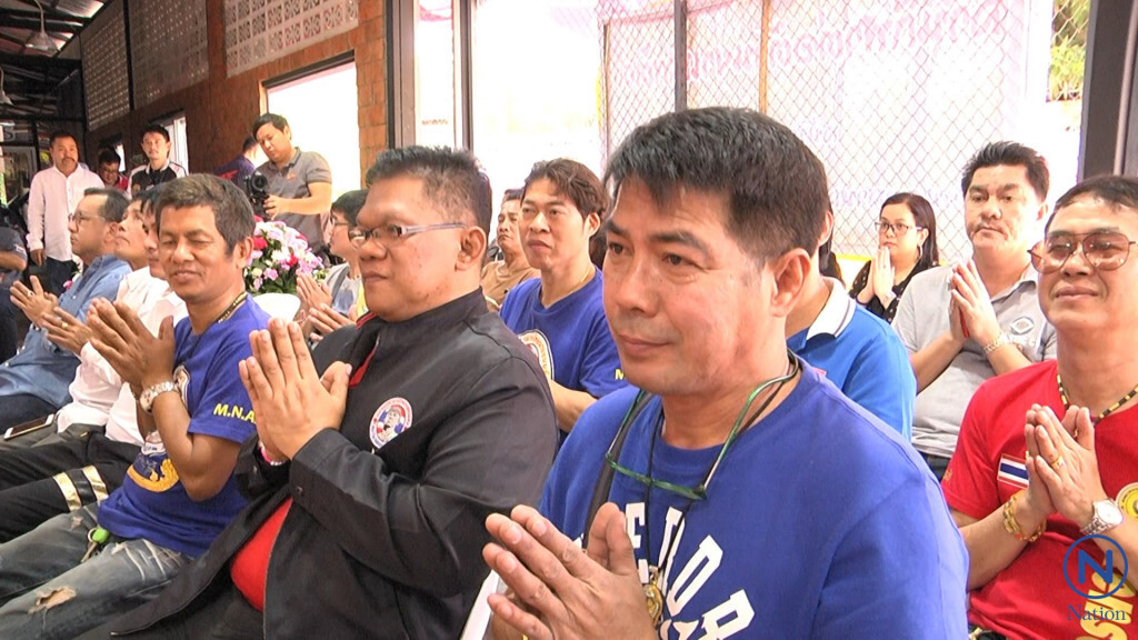 อดีตแชมป์มวยรวมตัวสอน 15 ท่าแม่ไม้มวยไทยที่กรุงเก่า หวังอนุรักษ์มรดกมวยไทยนายขนมต้มให้คงอยู่