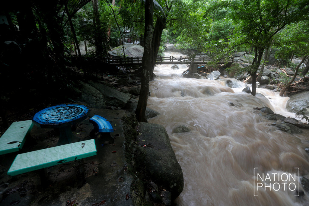 น้ำป่าทะลักท่วมโคกโพธิ์ ปัตตานี