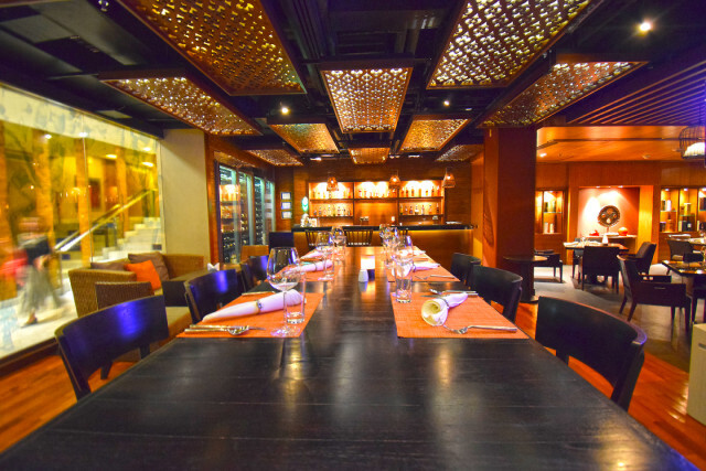 อร่อยปักหมุด : Riverside grill  ร้านอาหารริมน้ำเจ้าพระยาที่บรรยากาศดี อาหารอร่อยร้านหนึ่งในกรุงเทพฯ