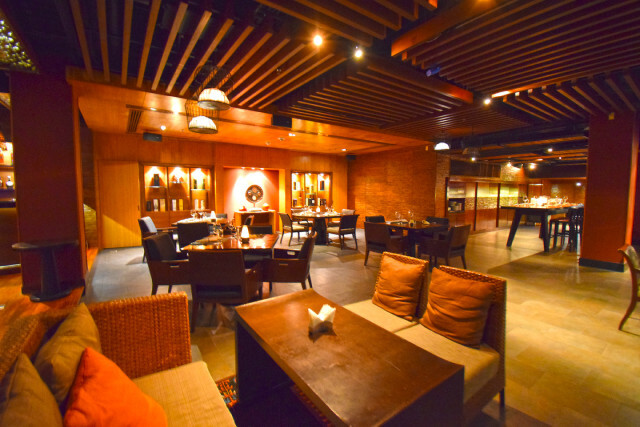 อร่อยปักหมุด : Riverside grill  ร้านอาหารริมน้ำเจ้าพระยาที่บรรยากาศดี อาหารอร่อยร้านหนึ่งในกรุงเทพฯ