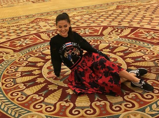 เบื้องหลังของ "มารีญา" กับชุดสวยแบรนด์ไทย...