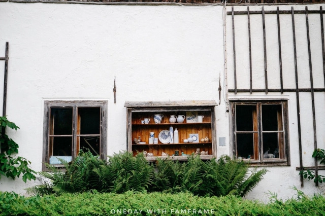 "Hallstatt Austria" 
เป็นเมืองที่ไม่มีอะไร...รรรรร
 ไม่มีอะไรเลย... ยยยยย!