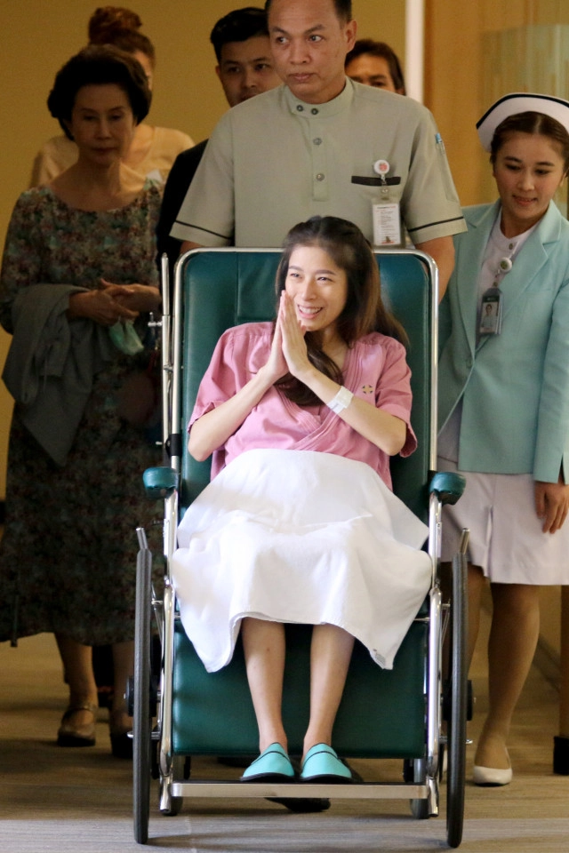 "เติ้ล" ตะวัน แถลงข่าว ภรรยาคลอดลูกสาวก่อนกำหนด